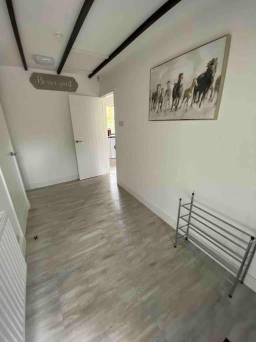 Beautiful Renovated Former Coach House Llandeilo Eksteriør bilde
